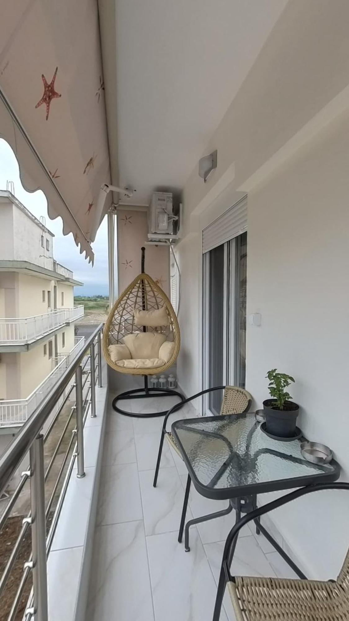 Cozy Sea View Apartment In Paralia Екстер'єр фото
